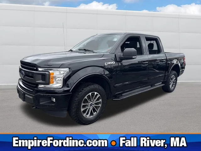 Used 2018 Black Ford XLT image 1