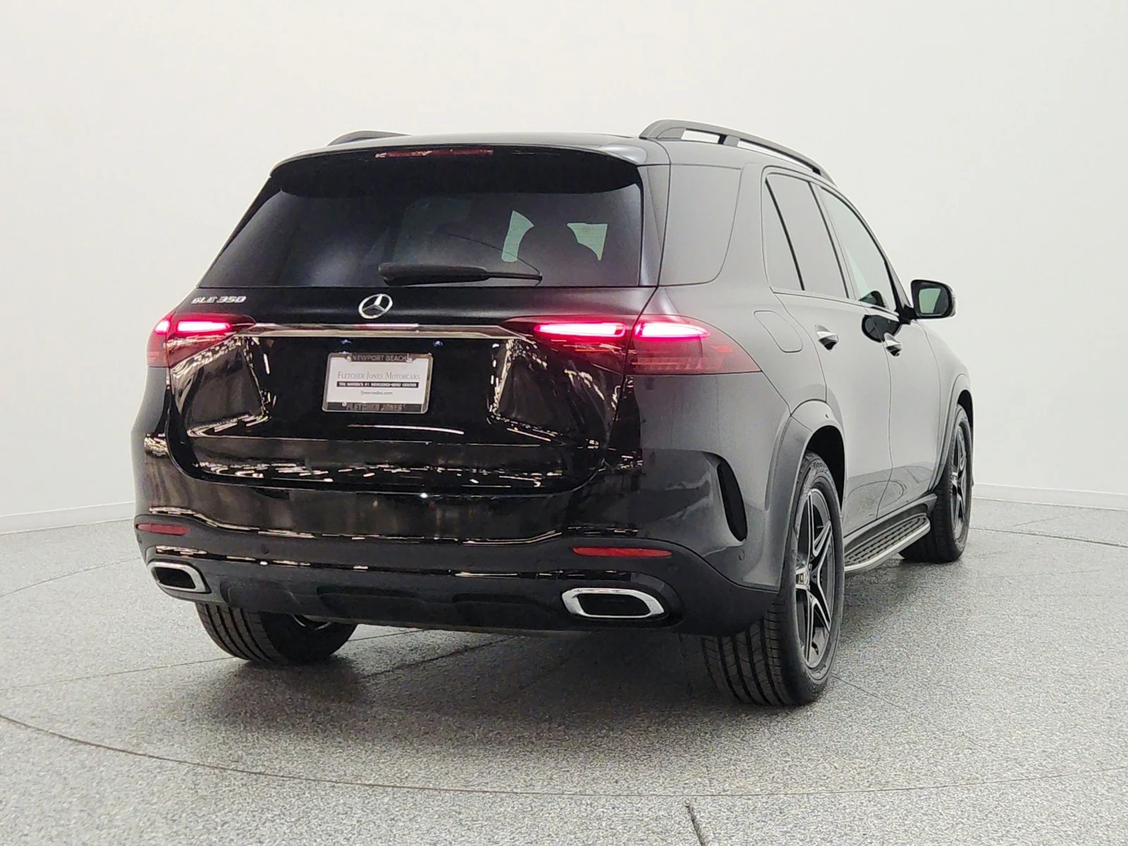 Used 2025 Black Mercedes-Benz GLE 350 SUV image 6