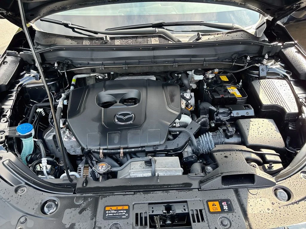 Certified Used 2025 Jet Black Mazda 2.5 S Carbon Edition image 31
