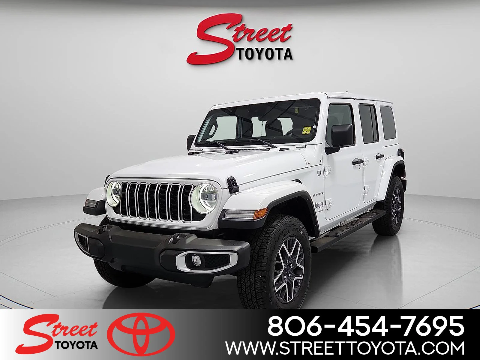 2024 Jeep Wrangler Sahara's photo