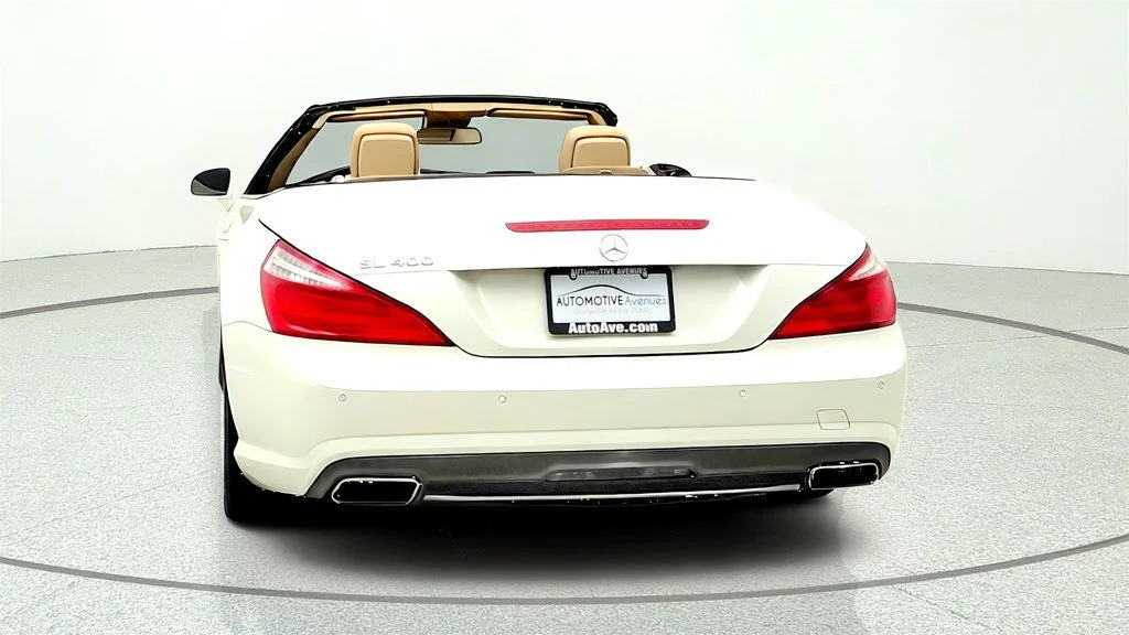 Used 2015 designo Diamond White Metallic Mercedes-Benz SL 400 2dr Roadster SL400 w/ Premium I Pkg & Magic SKY Control image 6