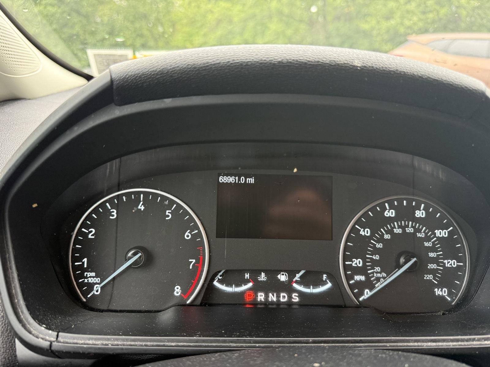 Used 2020 Lightning Blue Ford SE image 14