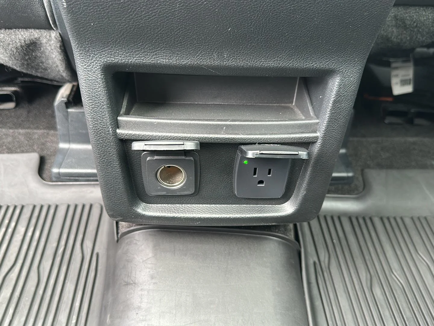 Used 2019 Blue Metallic Ford SEL image 29