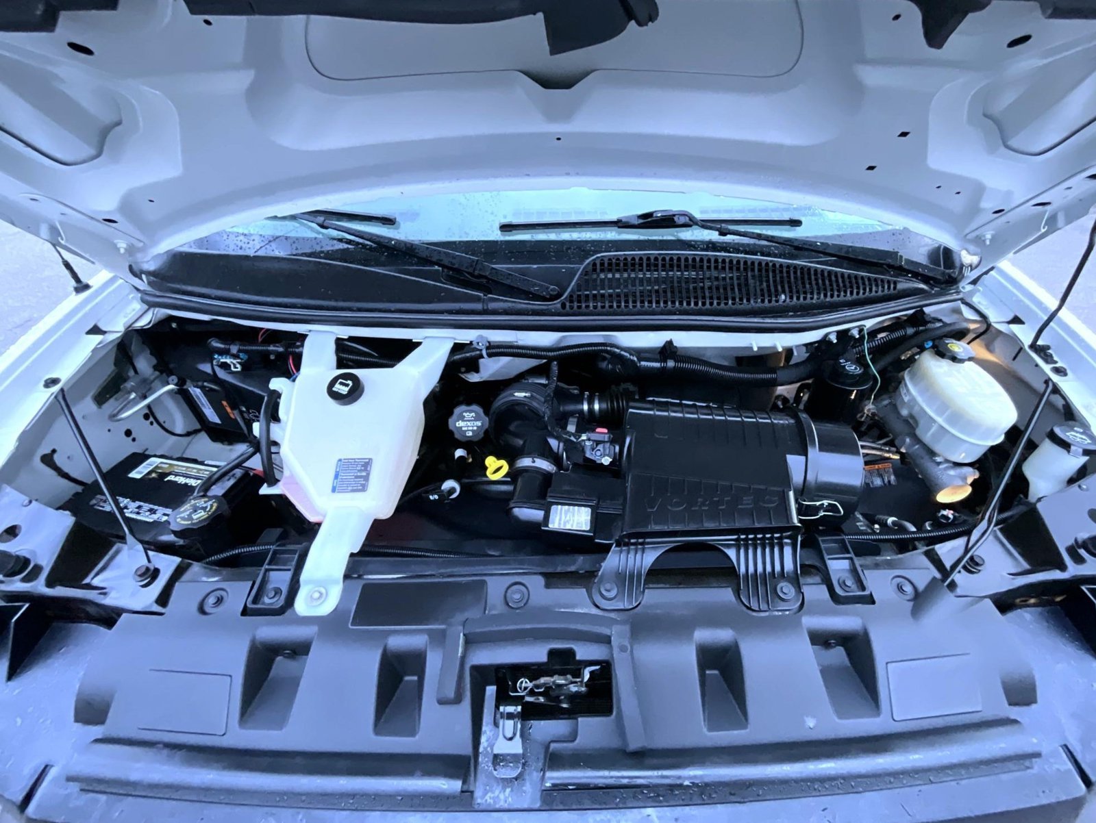Used 2016 White GMC Work Van image 22