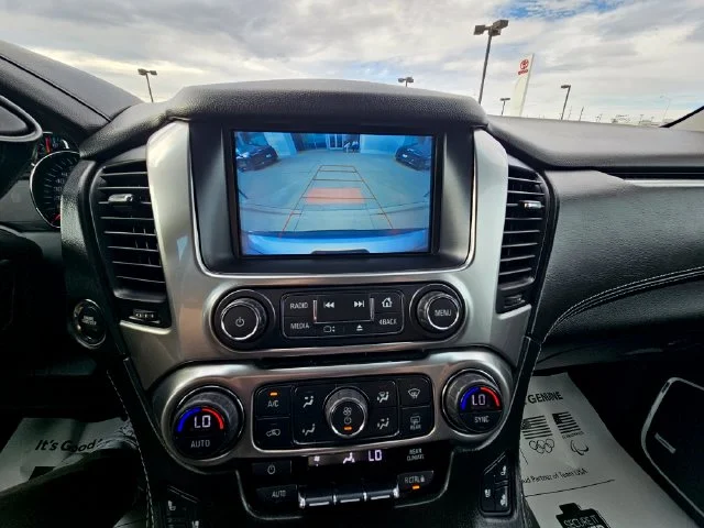 Used 2018 Silver Ice Metallic Chevrolet Premier image 15