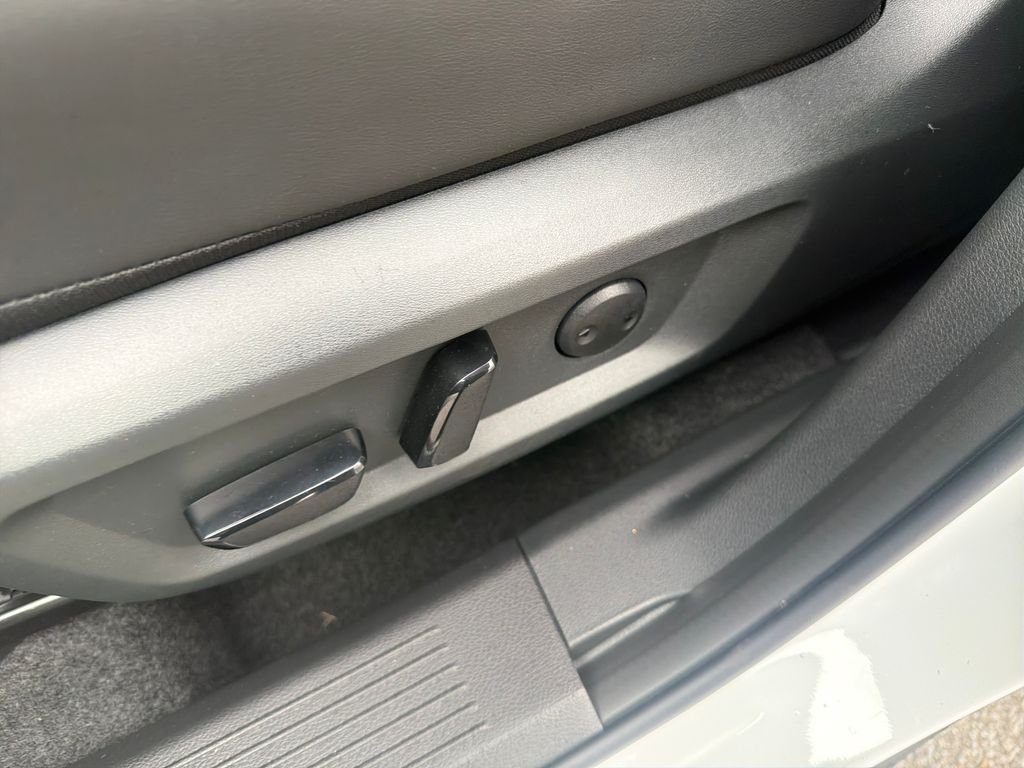 New 2026 Nissan Rogue Dark Armor 4D Sport Utility