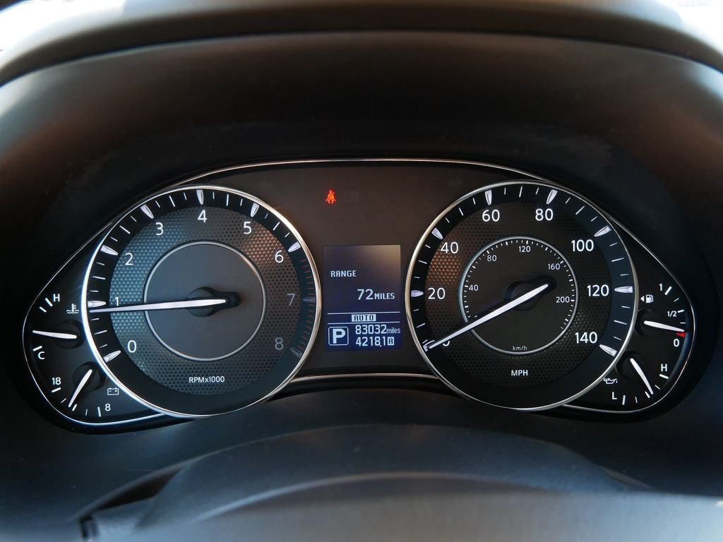 Certified Used 2019 White Nissan Platinum image 21