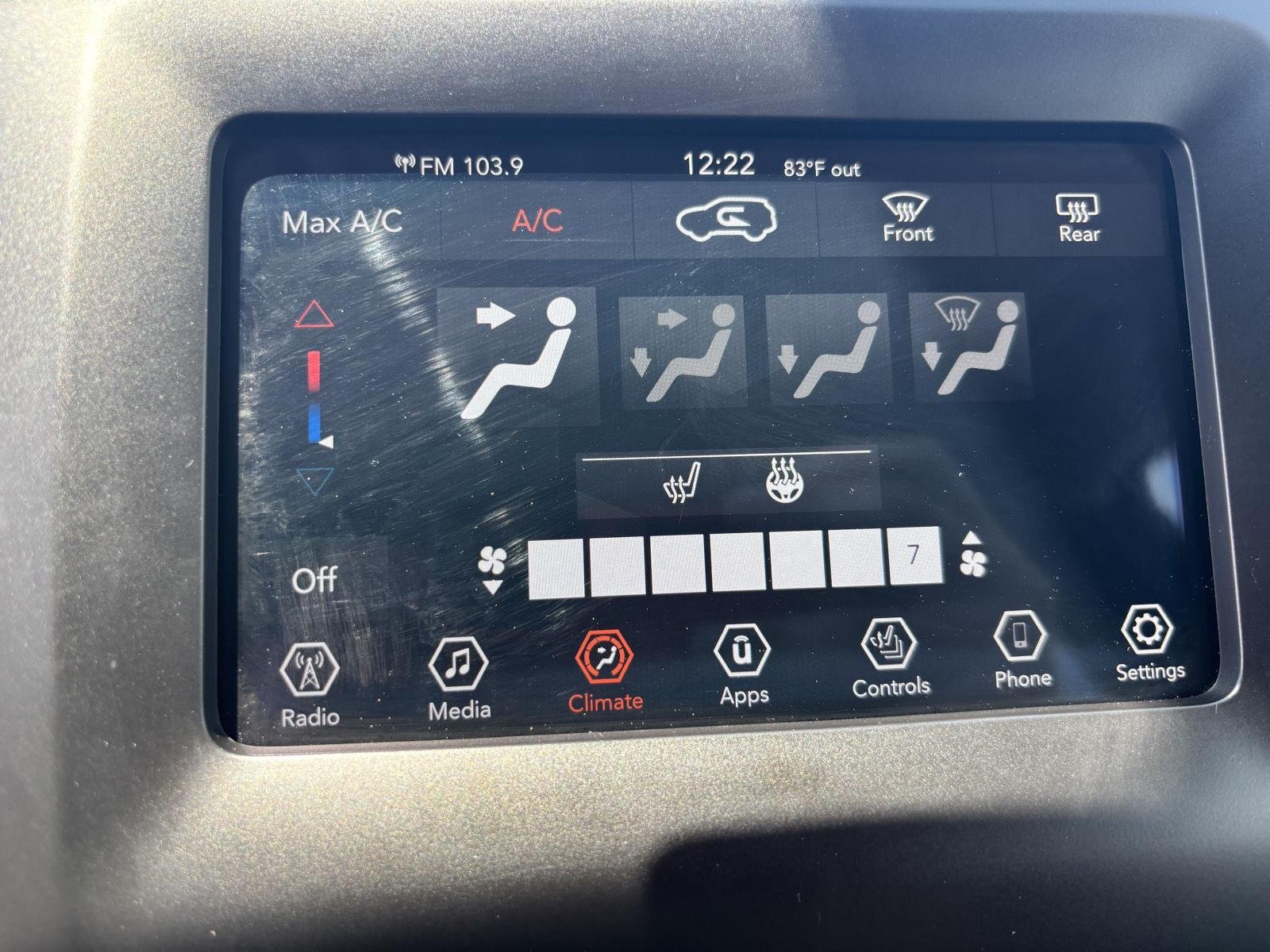 Used 2019 Diamond Black Crystal Pearlcoa Jeep Latitude Plus image 20