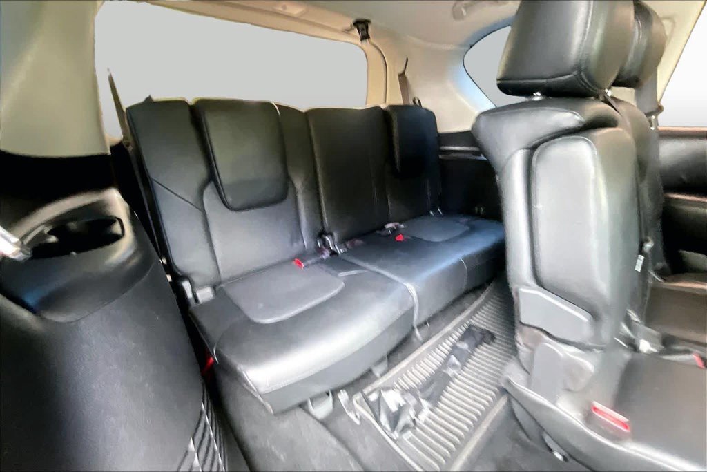 Used 2022 Gray Nissan SL image 28