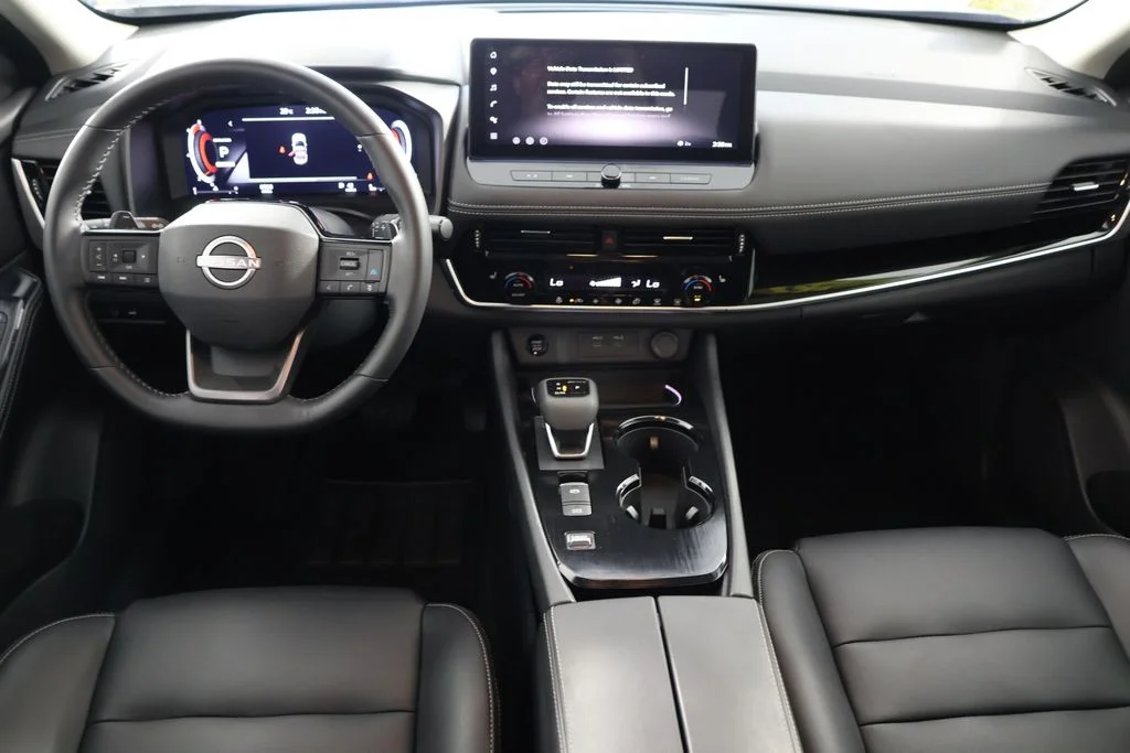 Used 2025 Boulder Gray Nissan SL image 2