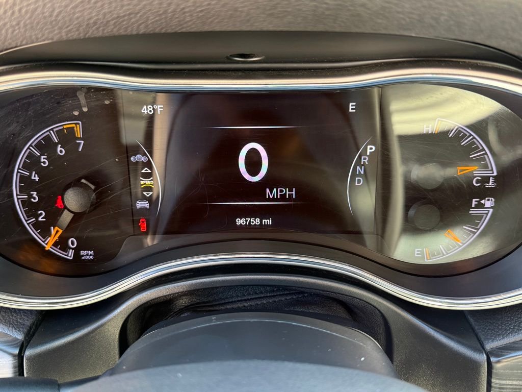 Used 2019 Billet Silver Metallic Jeep Limited image 19