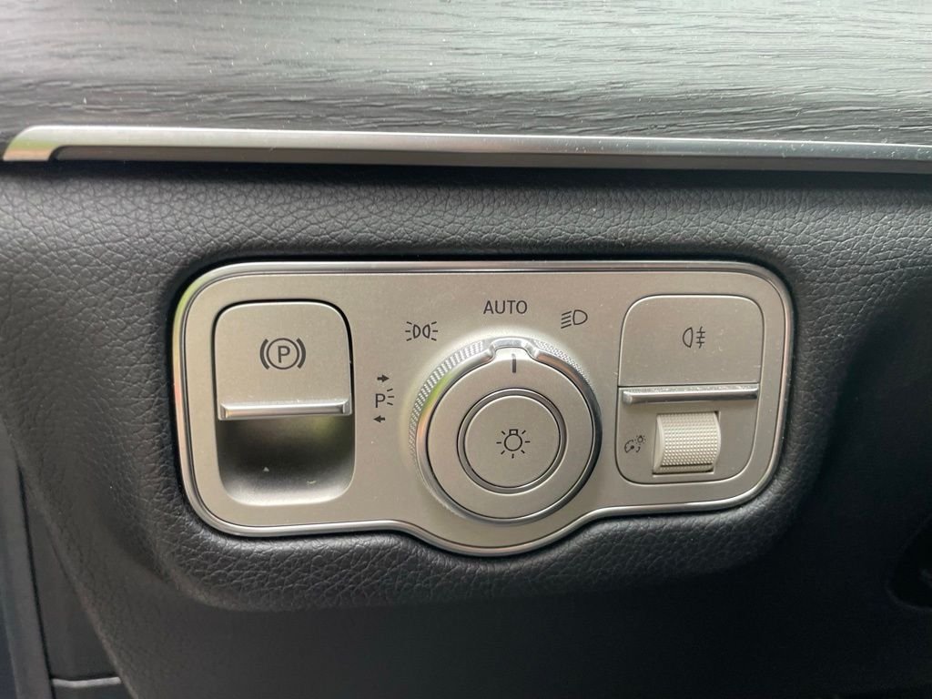 Used 2020  Mercedes-Benz GLE 350 image 9