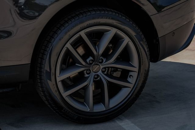 New 2026  Land Rover SE image 72