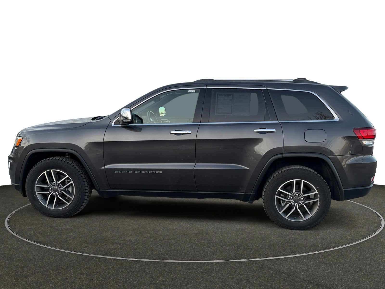 Used 2021 Jeep Grand Cherokee Limited with VIN 1C4RJFBG9MC645901 for sale in Clive, IA