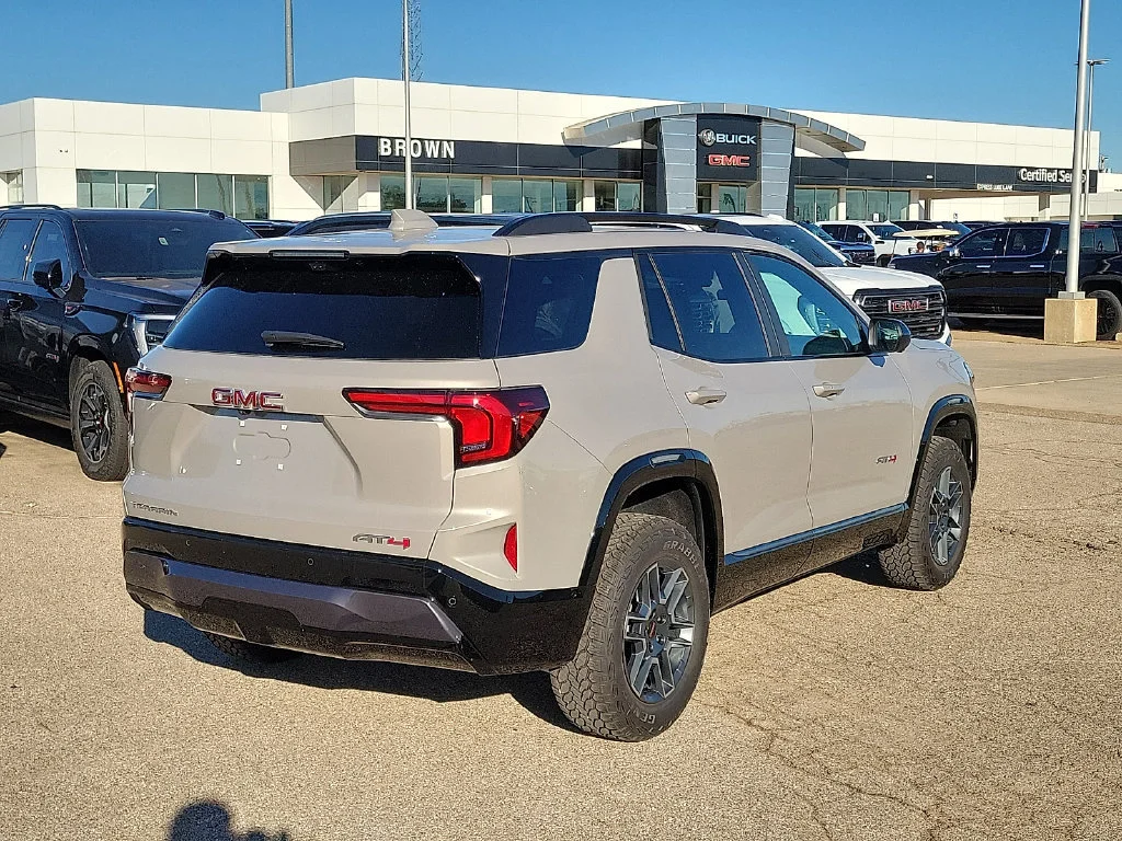 2027 GMC Terrain AT4 - Photo 10