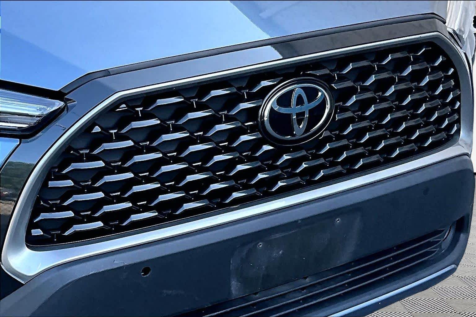Certified Used 2023 Celestite Toyota XLE image 30