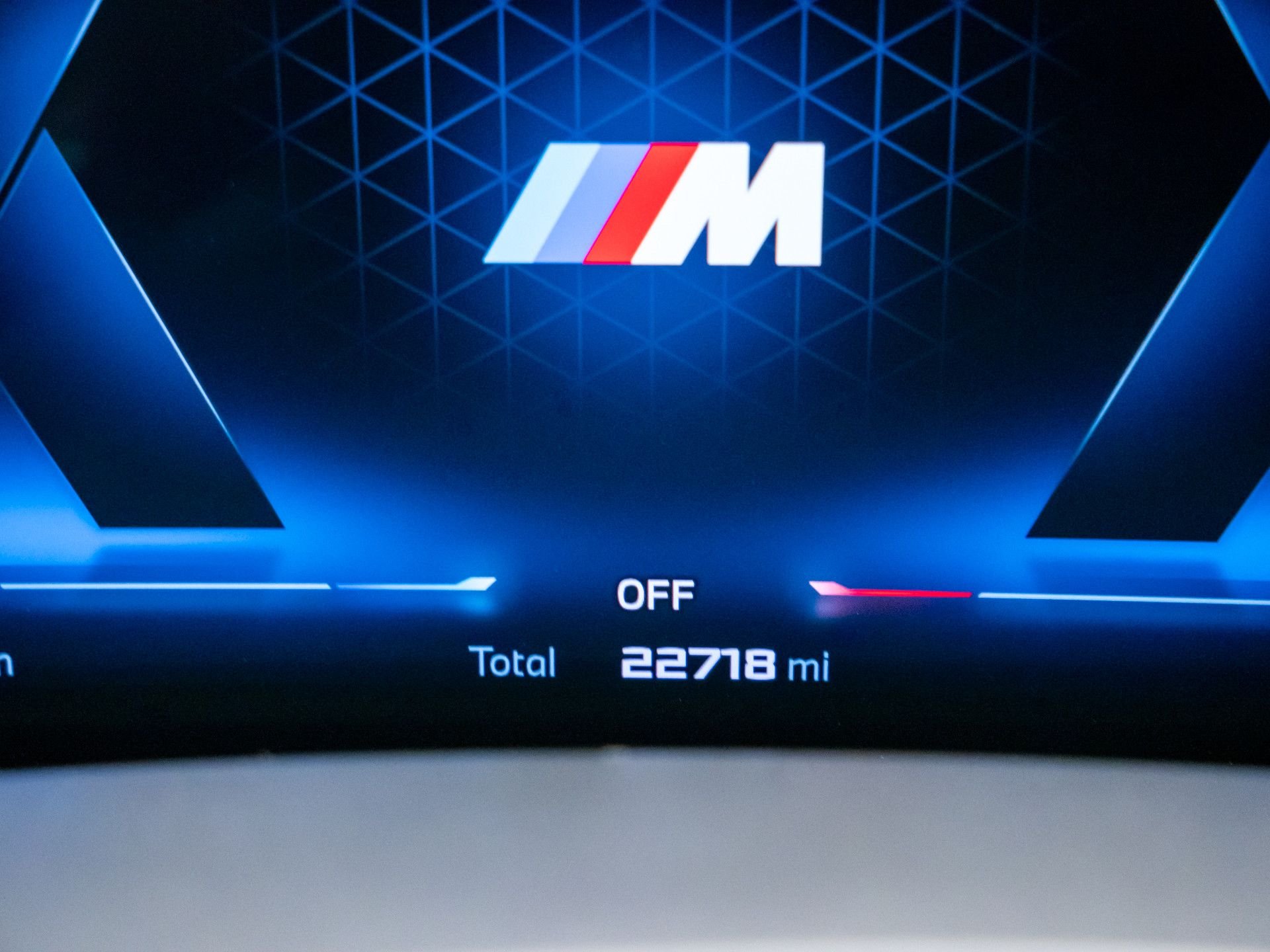 Used 2024 Black BMW M60i image 23