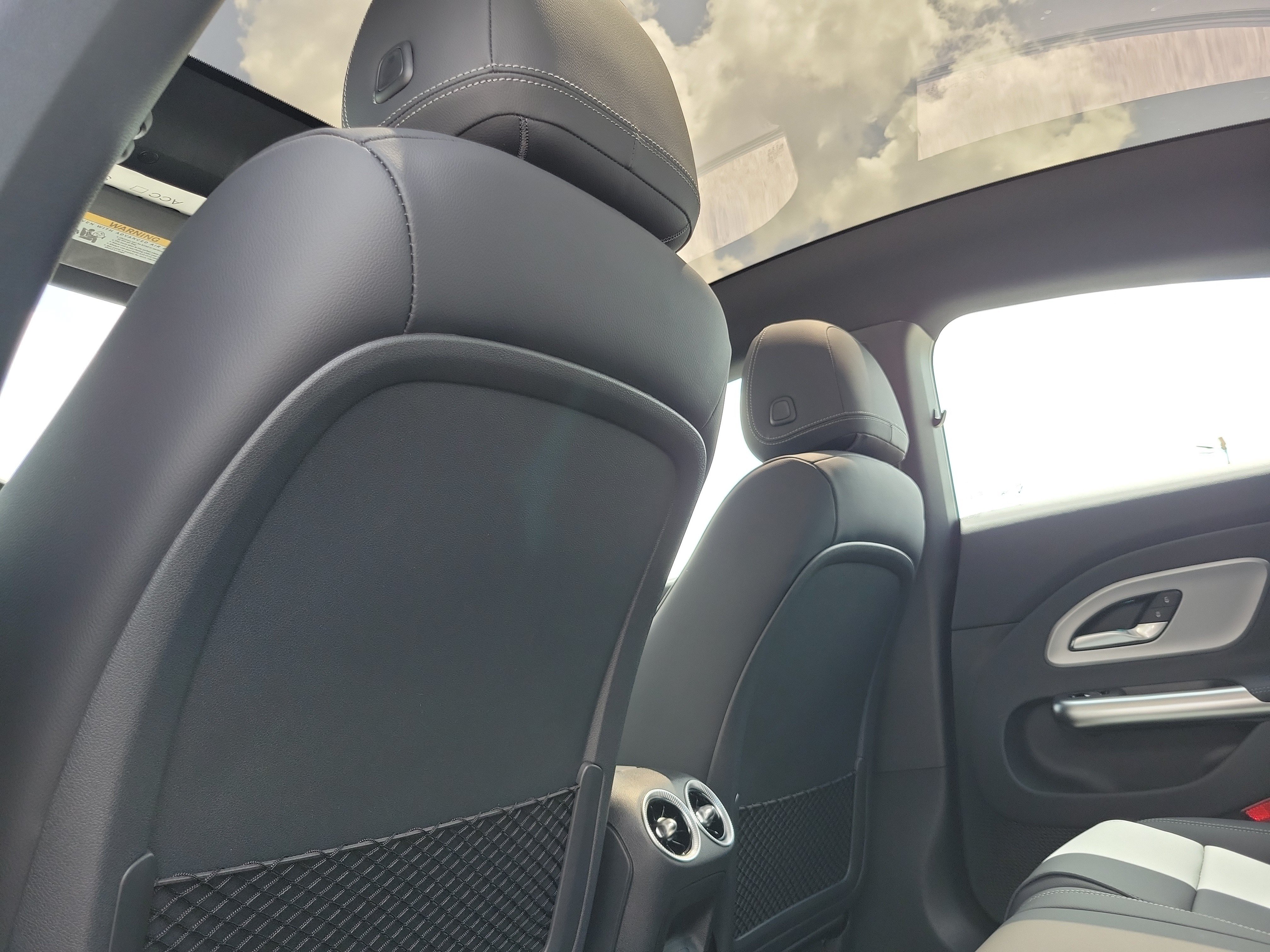 New 2027 Polar White Mercedes-Benz CLA 250+ image 41