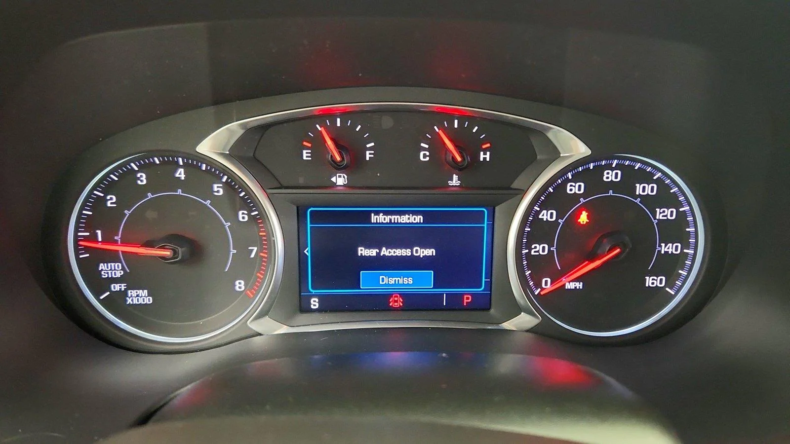 Used 2022 Summit White GMC SLE image 17
