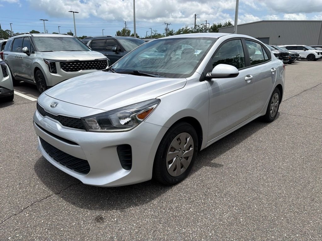 Used 2020 Silky Silver Kia S image 8