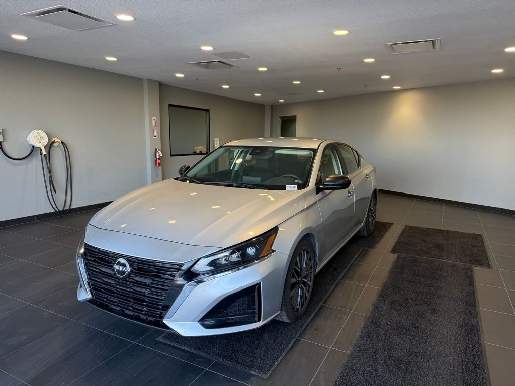 2024 Nissan Altima SV