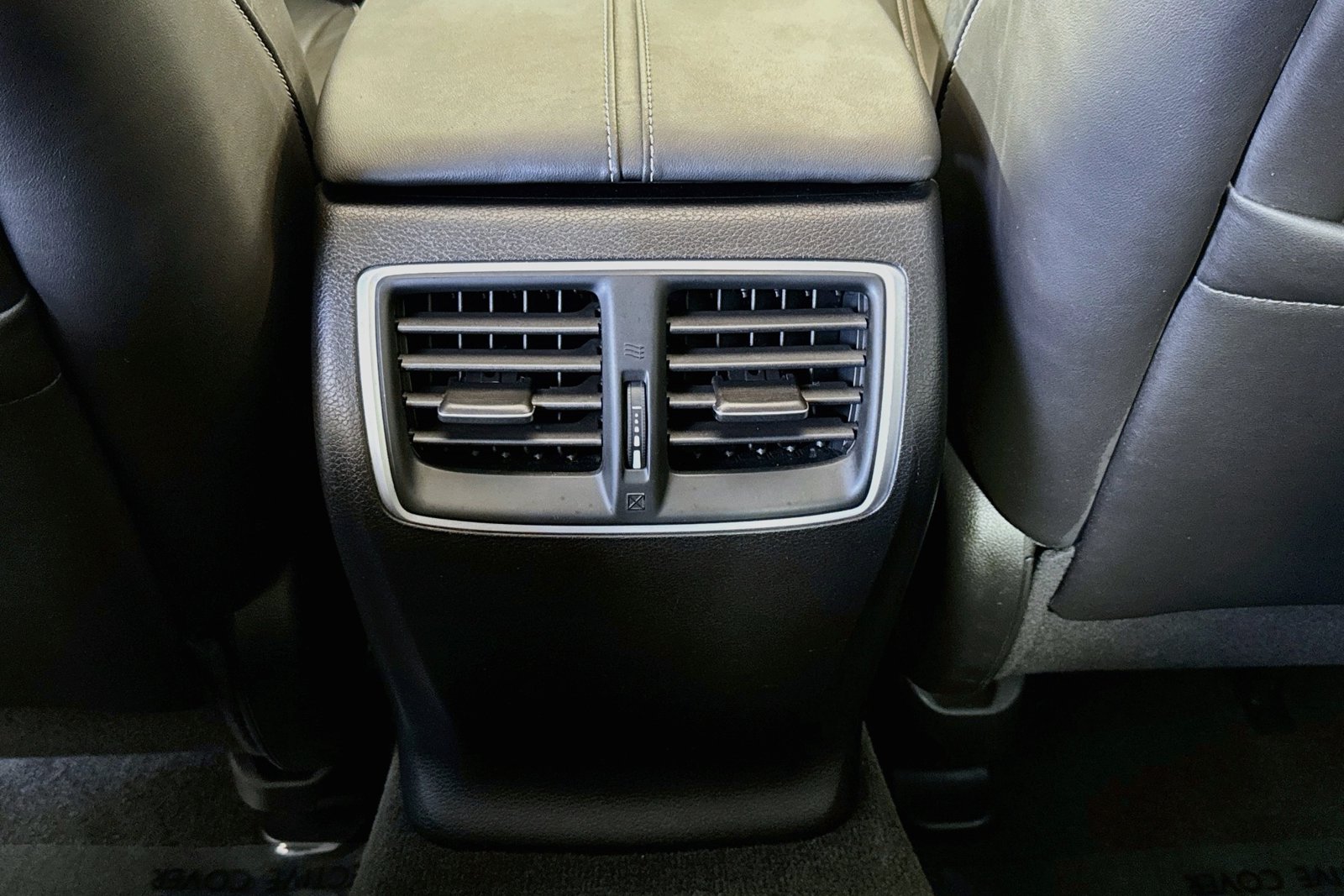 Used 2018 Fathom Blue Pearl Acura w/Technology Pkg image 24