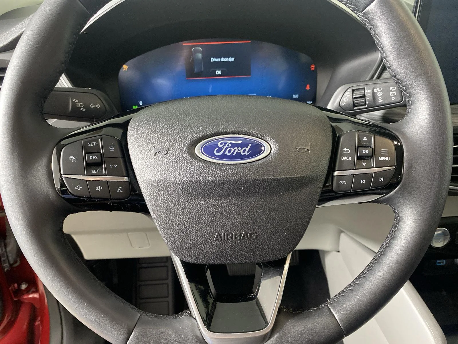 Used 2023 Rapid Red Metallic Tinted Clearcoat Ford Platinum image 23