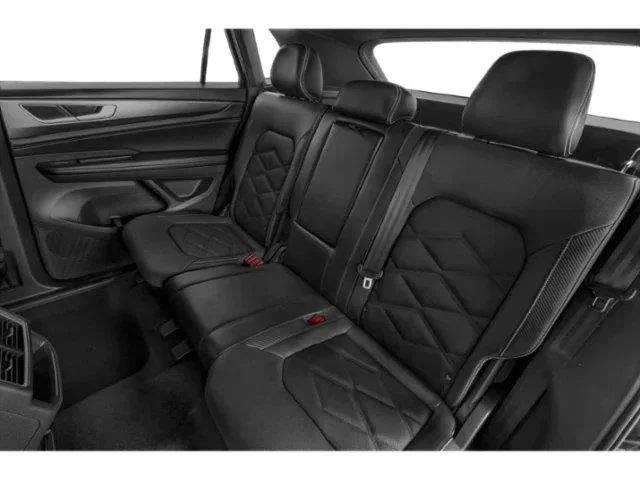 New 2026 Silver Mist Metallic Volkswagen 2.0T SE image 10