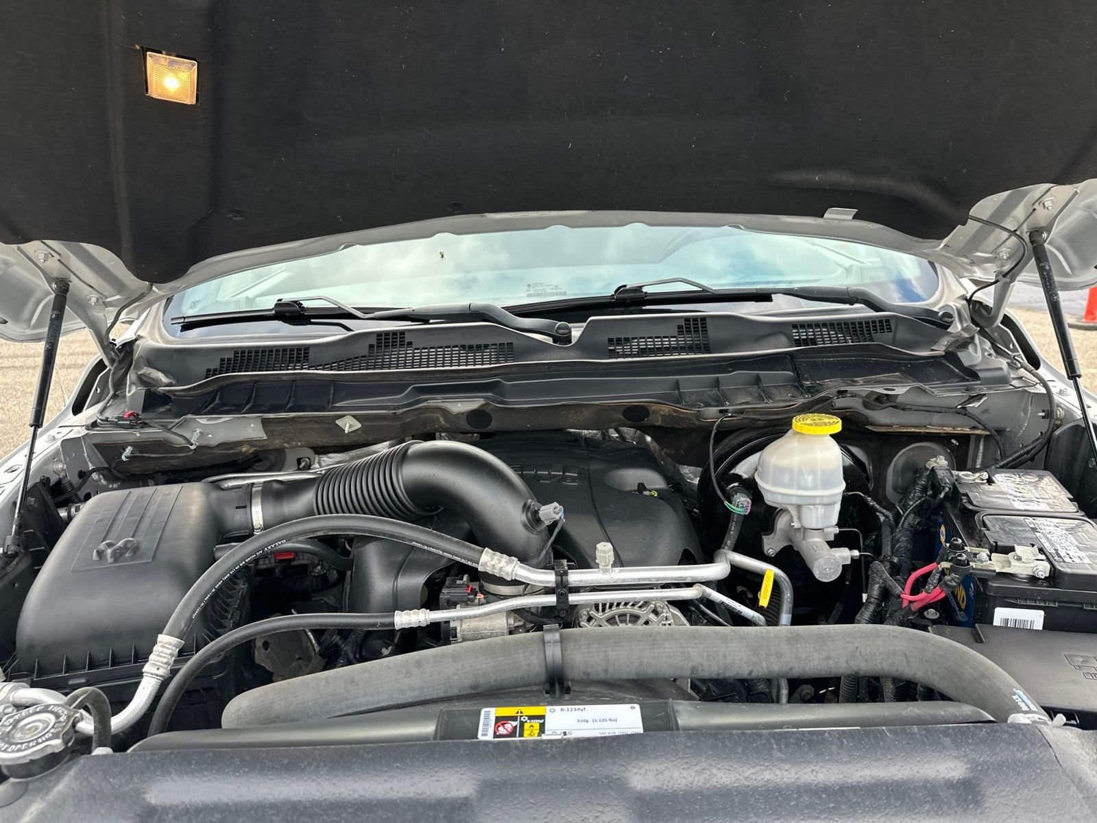 Used 2017 Silver Ram Big Horn image 48