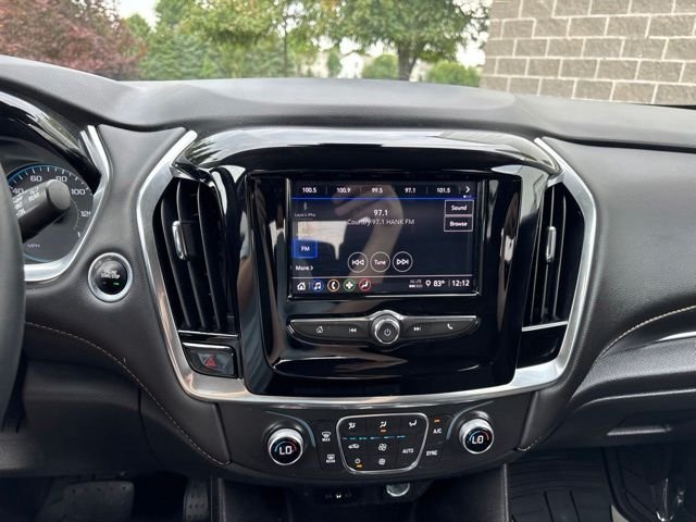 Used 2021 Silver Chevrolet LT image 22