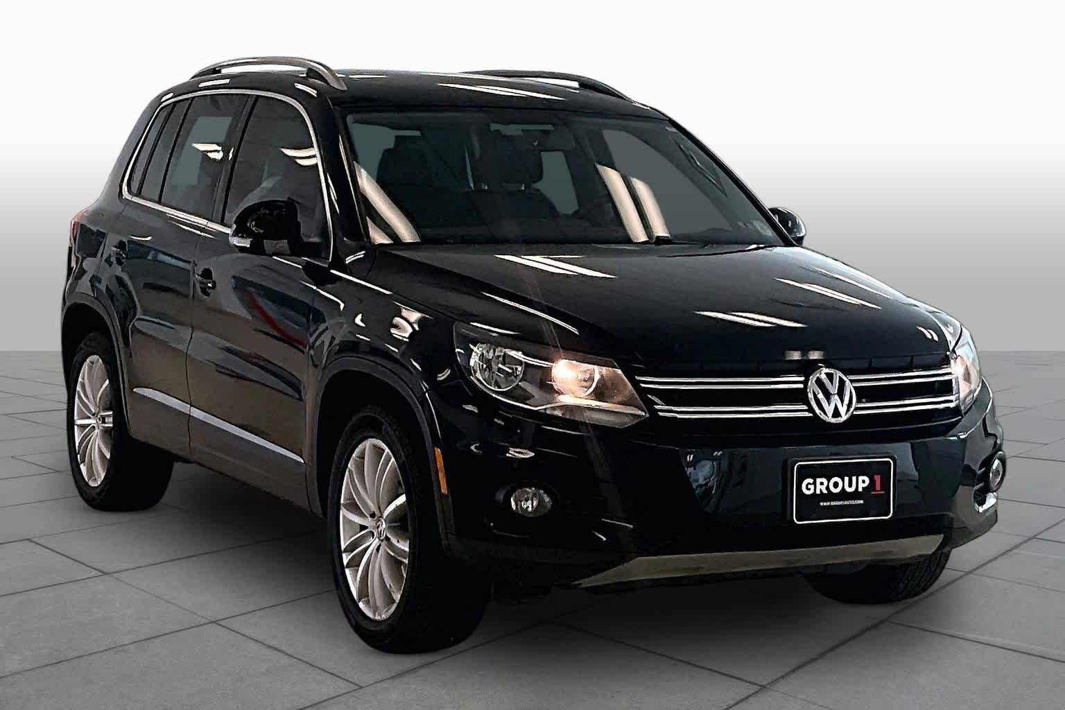 Used 2013 Volkswagen Tiguan SE with VIN WVGBV7AX6DW555015 for sale in Webster, TX