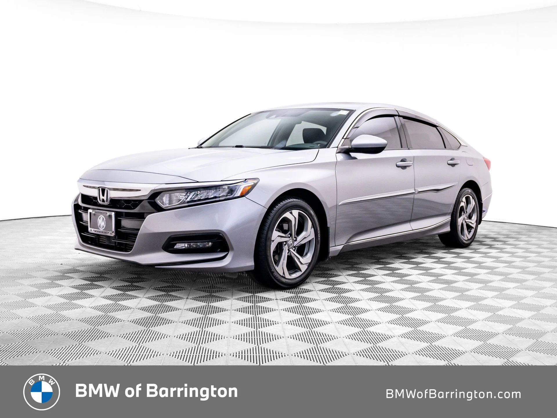 Used 2018  Honda EX image 1