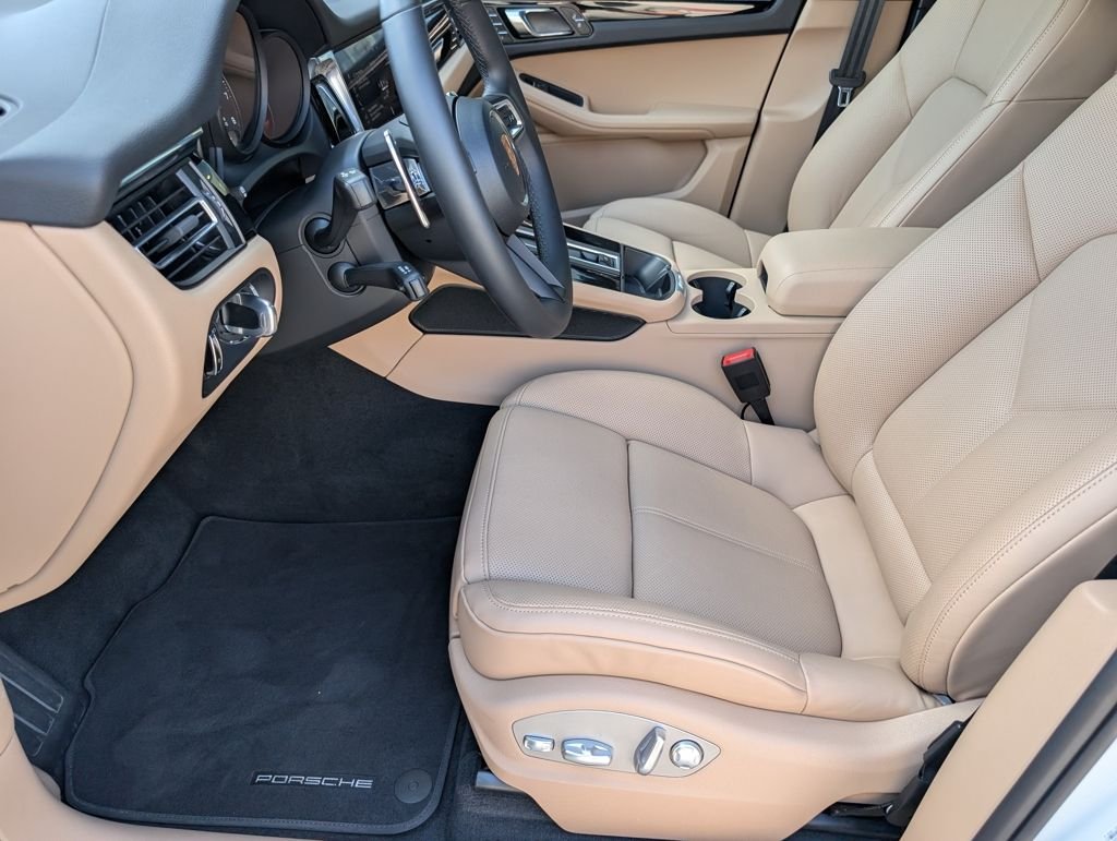Used 2026 White Porsche  image 20
