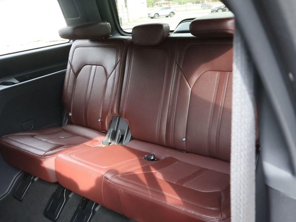 2024 Ford Expedition Limited - Photo 15