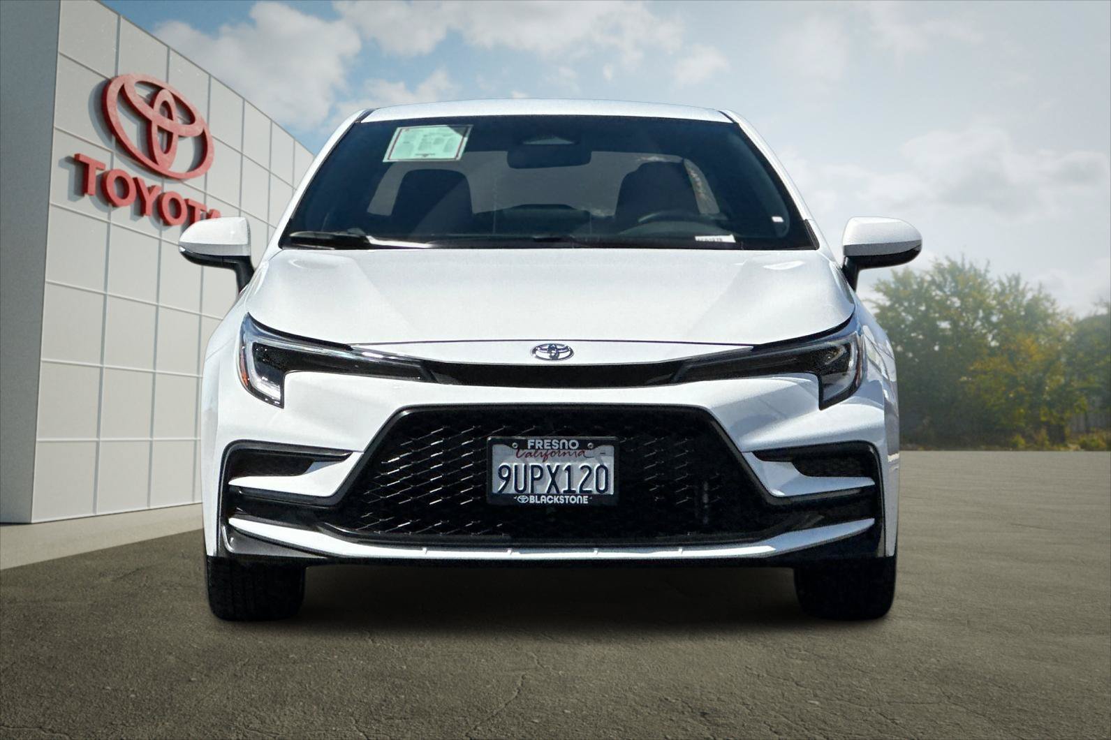 Certified Used 2026 Ice Cap Toyota SE image 8