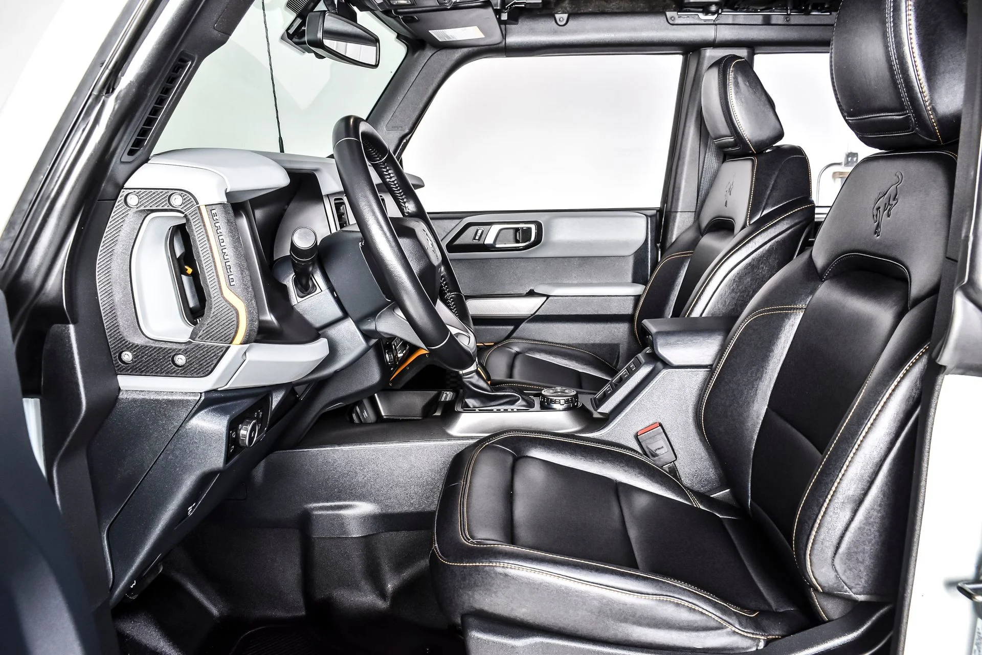 Used 2023 Cactus Gray Ford Badlands image 16