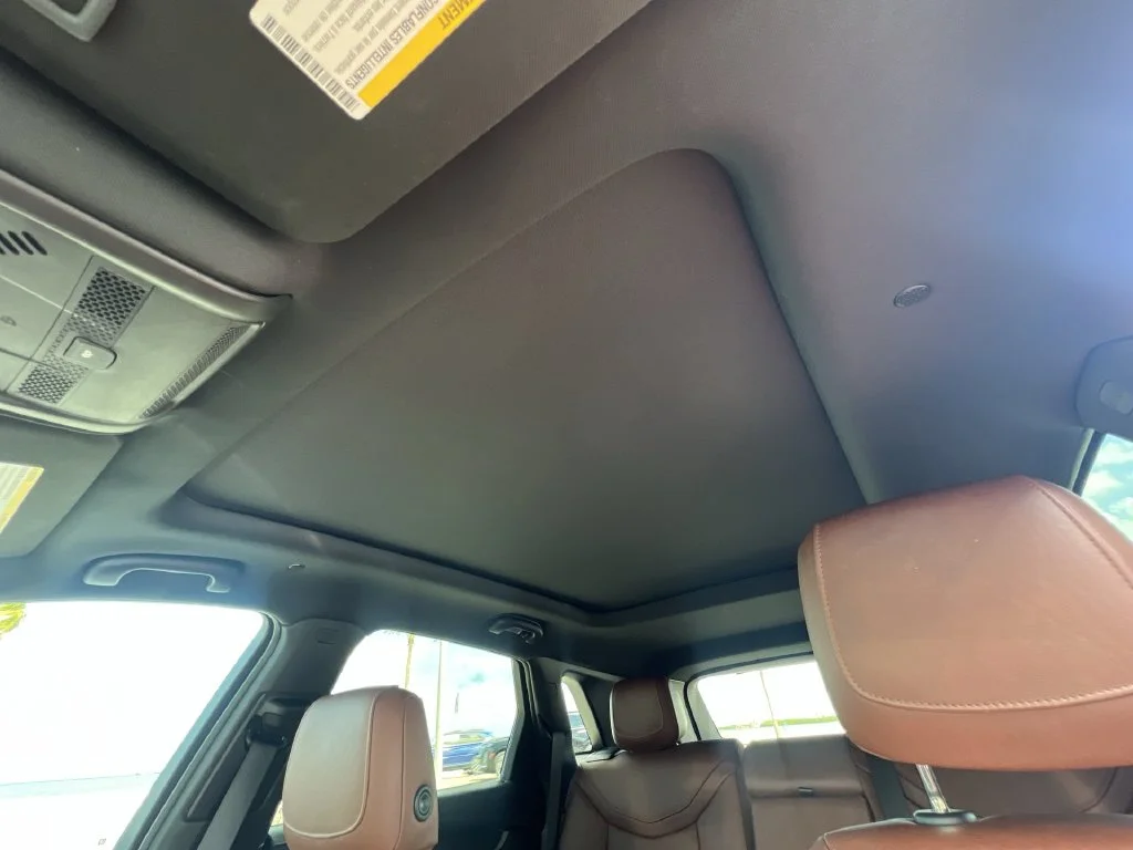 Used 2024 White Cadillac Premium Luxury image 19