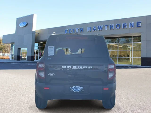 New 2026 Shadow Black Ford Outer Banks® image 5