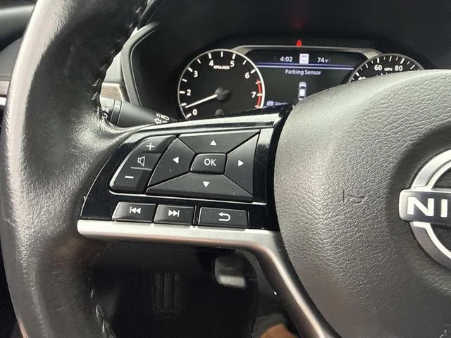 Used 2024  Nissan 2.5 SV image 32