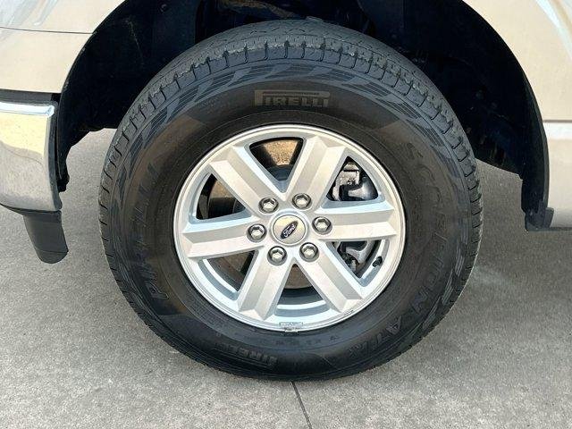 Used 2022 Silver Ford XL image 10