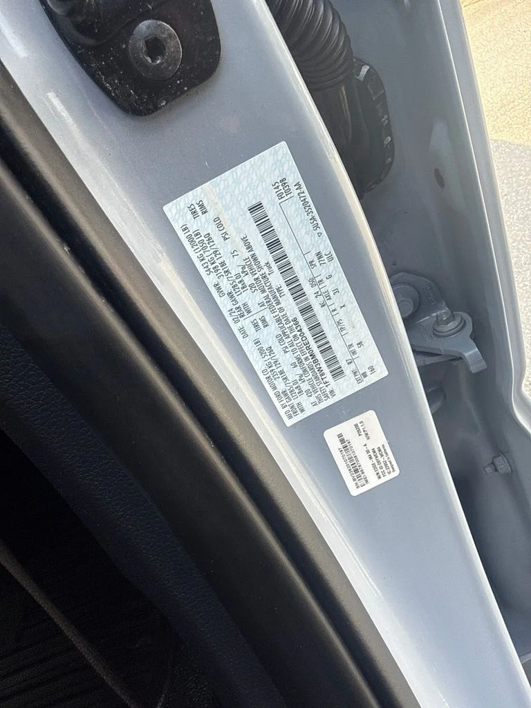 Used 2024 Gray Ford Lariat image 28