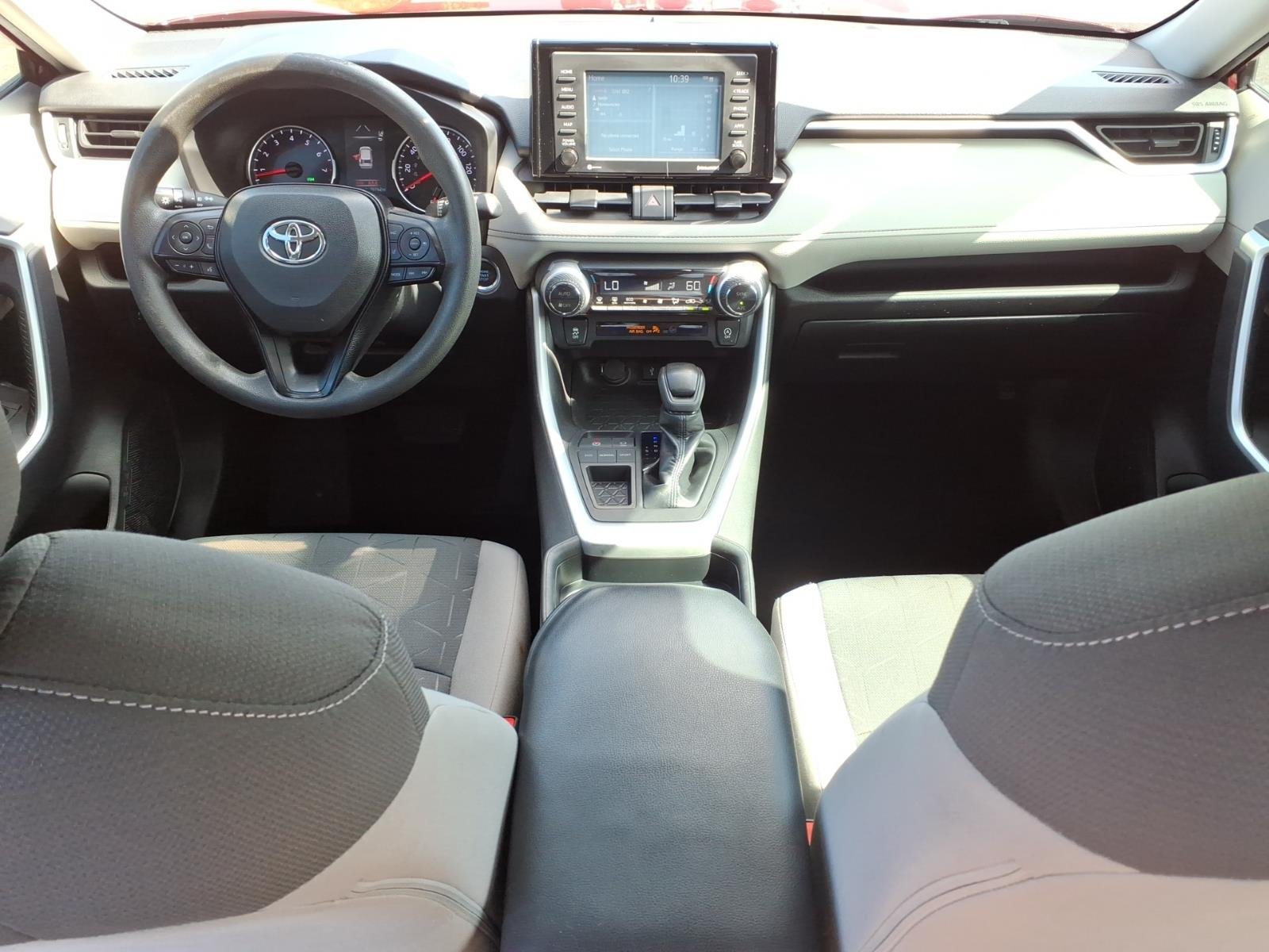 Used 2020 Super White Toyota XLE image 27