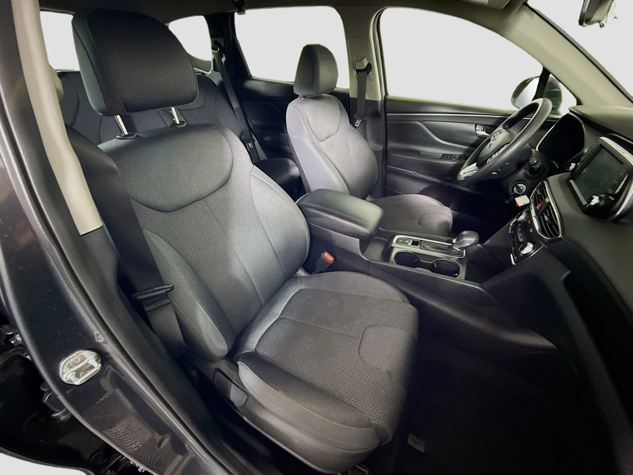 Used 2020 Rainforest Hyundai SE image 24