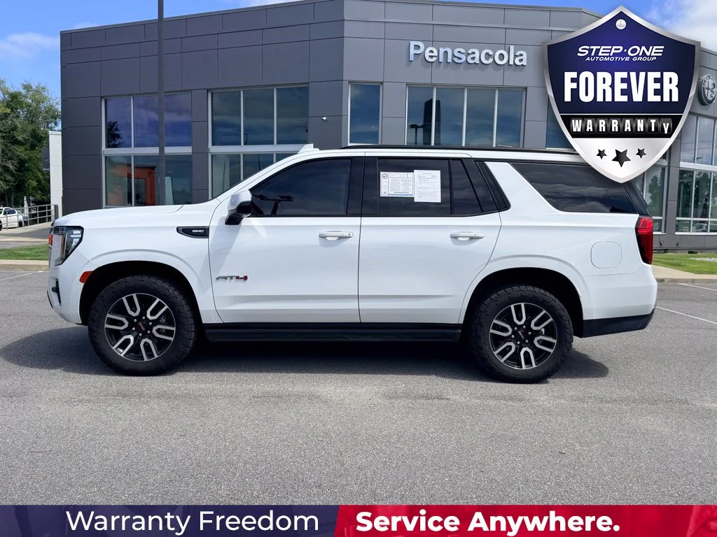 Used 2023 White GMC AT4 image 3