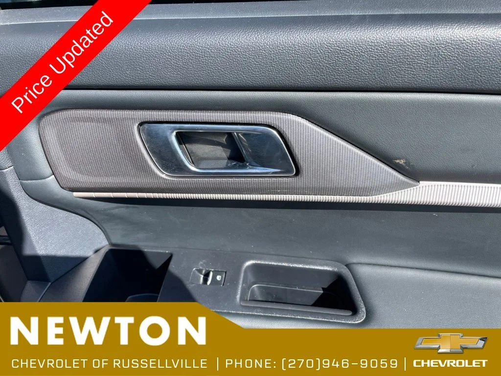 Used 2025 Gray Ford ST-Line image 31