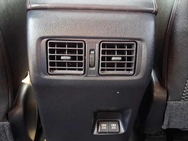 Certified Used 2021 MAGNETIC GRAY MET. Toyota  image 14