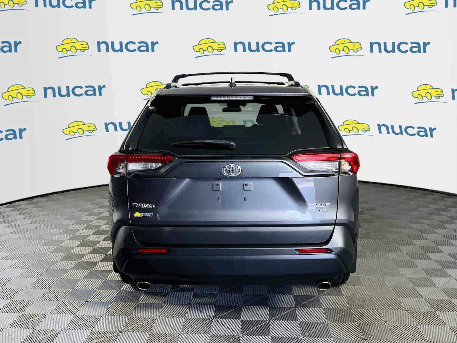 Used 2022 Magnetic Gray Metallic Toyota XLE image 6