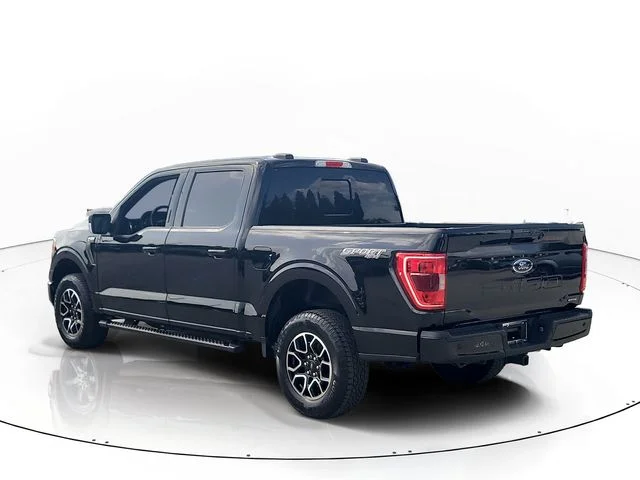 Used 2023 Black Ford XLT image 7