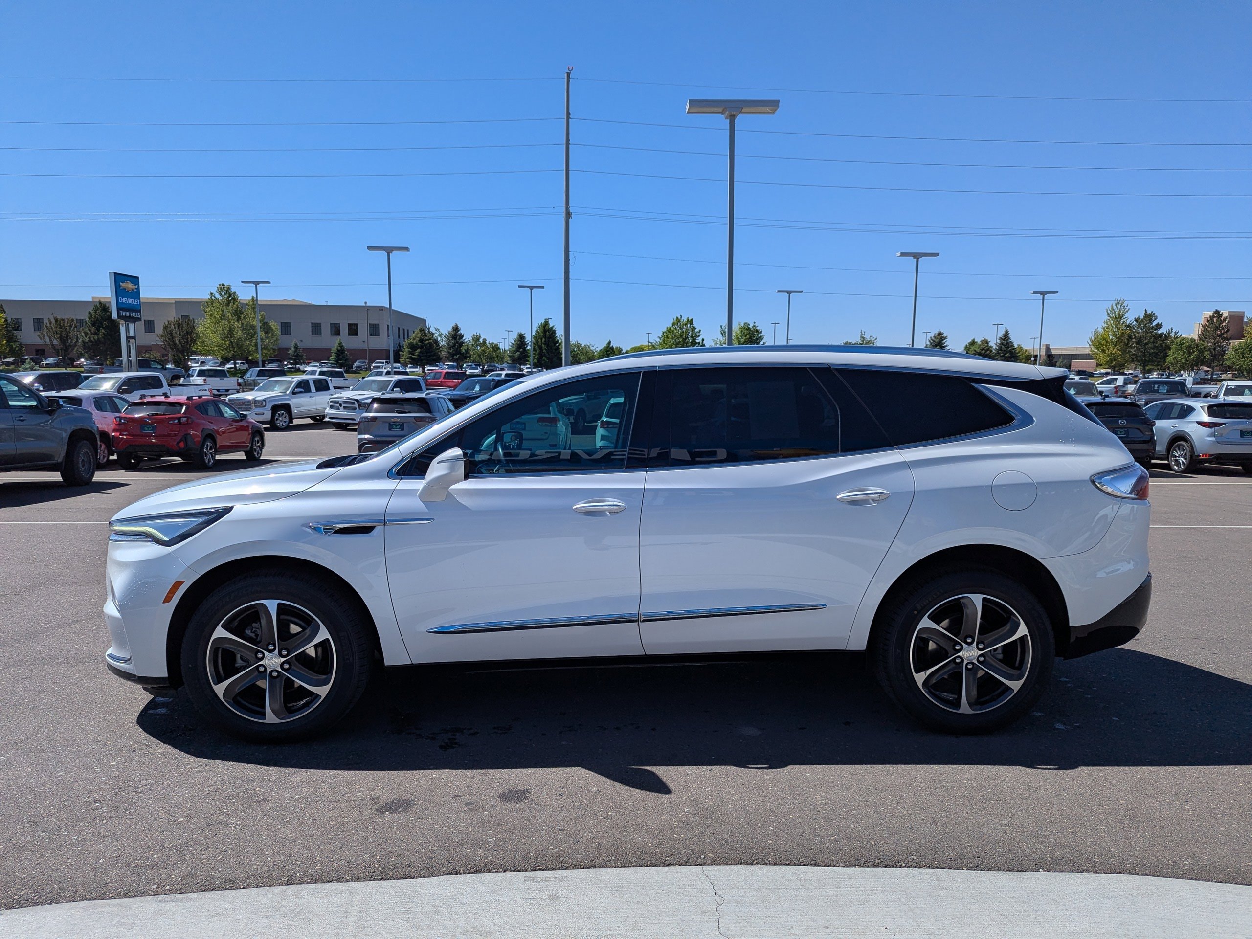 2022 Buick Enclave Essence - Photo 9