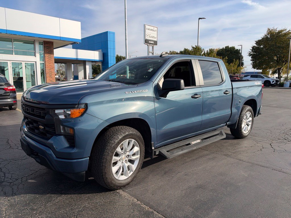 Used 2024 Blue Chevrolet Custom image 1